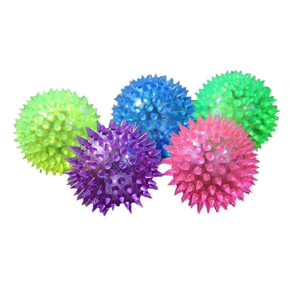 Dog Spiky Ball Toys, Dog Squeaky Chew Balls with Ultra Bouncy, Durable Rubber Dog Toys Ball for Puppy Teething Toys and Pet Cleans Teeth