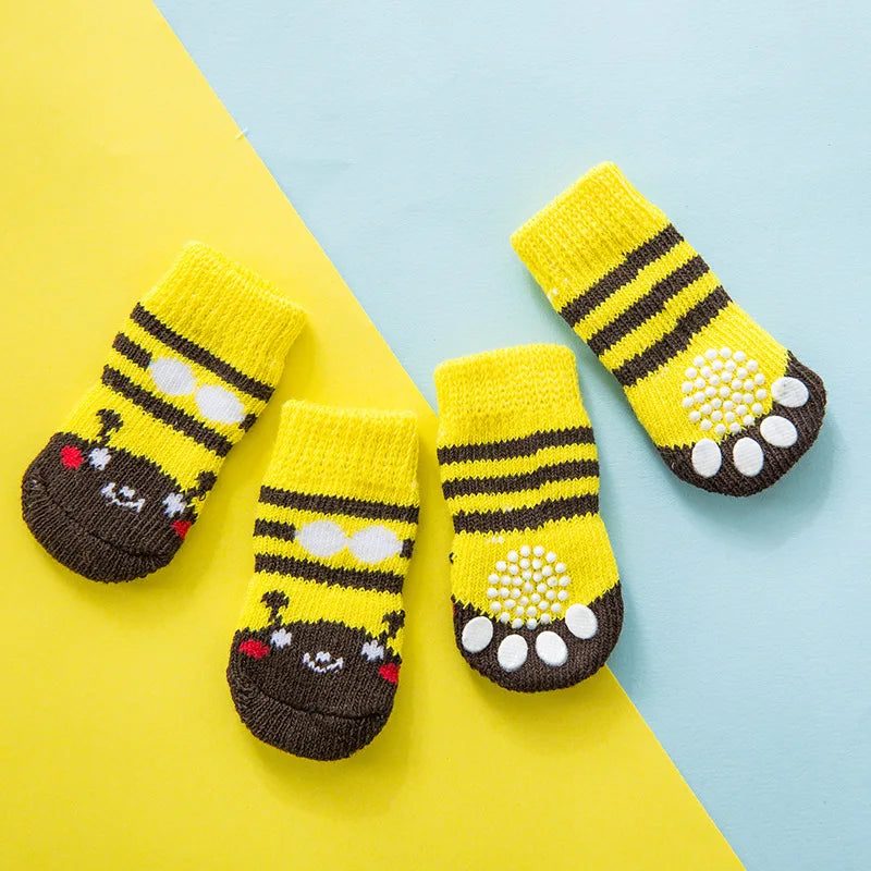 4Pcs Winter Pet Dog Socks Small Cat Knit Warm Socks Dog Anti-Slip Socks Chihuahua Thick Paw Protector Booties Pet Accessories