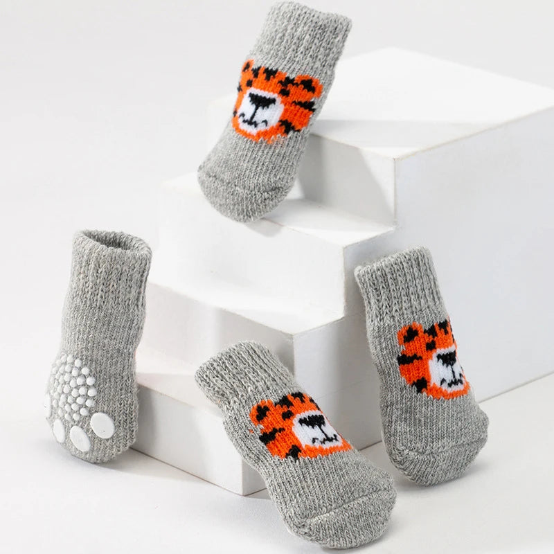 4Pcs Winter Pet Dog Socks Small Cat Knit Warm Socks Dog Anti-Slip Socks Chihuahua Thick Paw Protector Booties Pet Accessories